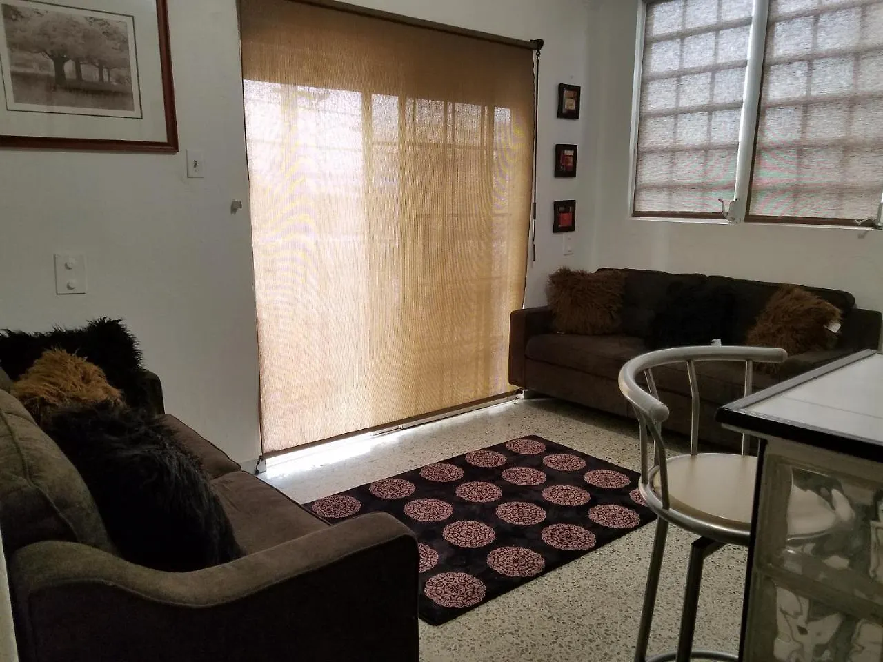 Condominio Malin 614, Calle Hoare Miramar, San Juans kontakt