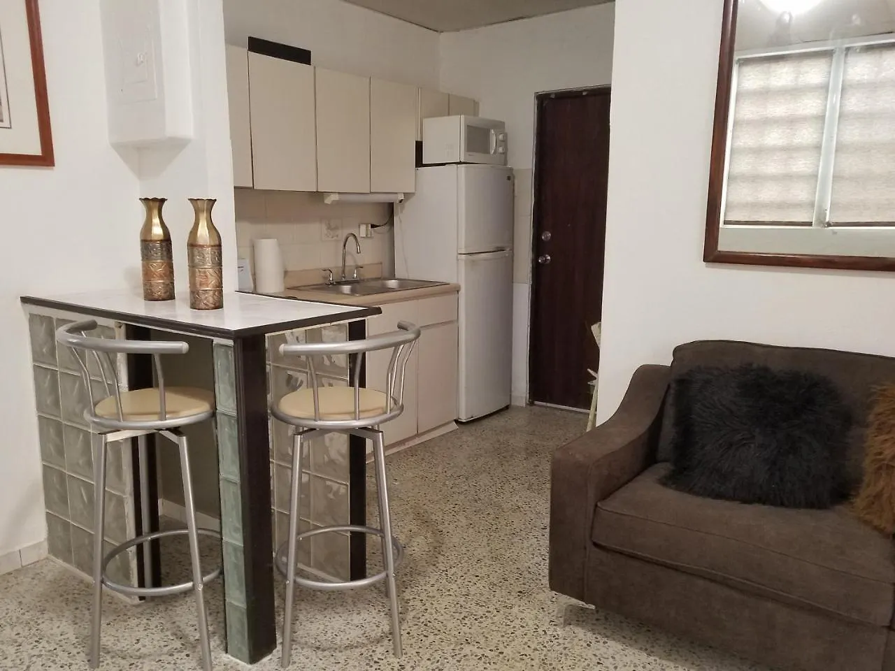 Condominio Malin 614 Calle Hoare Miramar San Juan Puerto Rico